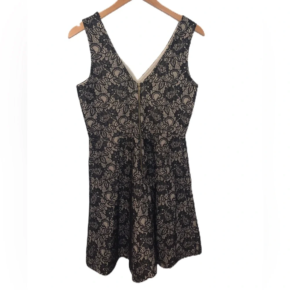 Blue Rain Black & Ivory Lace Dress Size Medium
